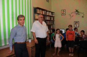 big-guvernul-a-donat-computere-bibliotecii-din-satul-hoginesti